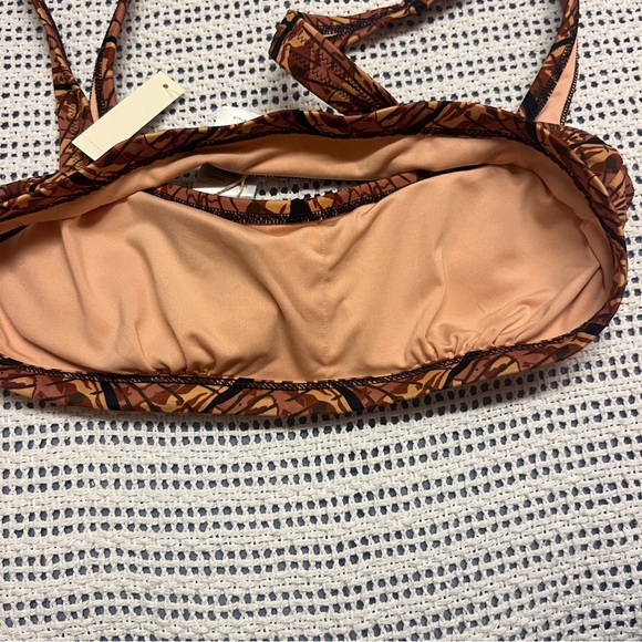 Madewell 🐚 Shell Bikini Top - Picture 4 of 11